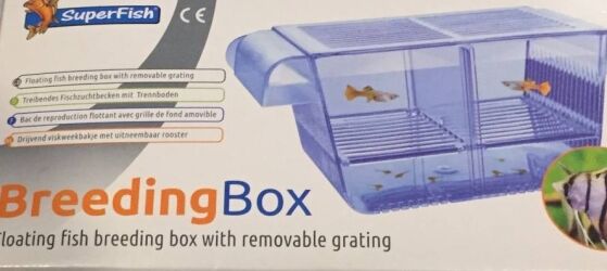 Superfish floating breeder box